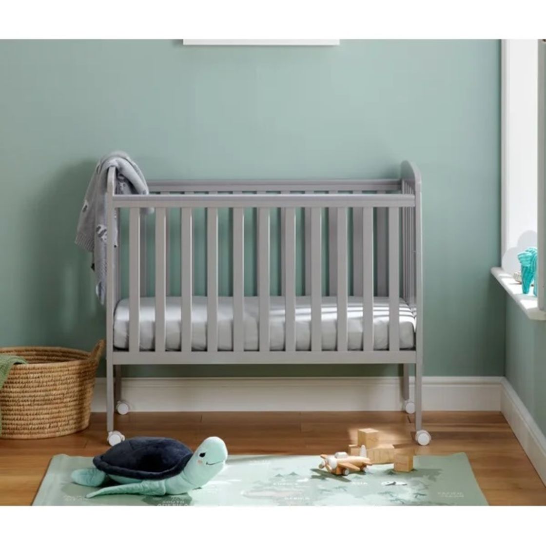 Cot bedding clearance 100 x 50